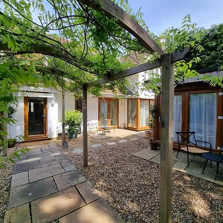 Oak Tree Rooms Ltd Brockenhurst Extérieur photo