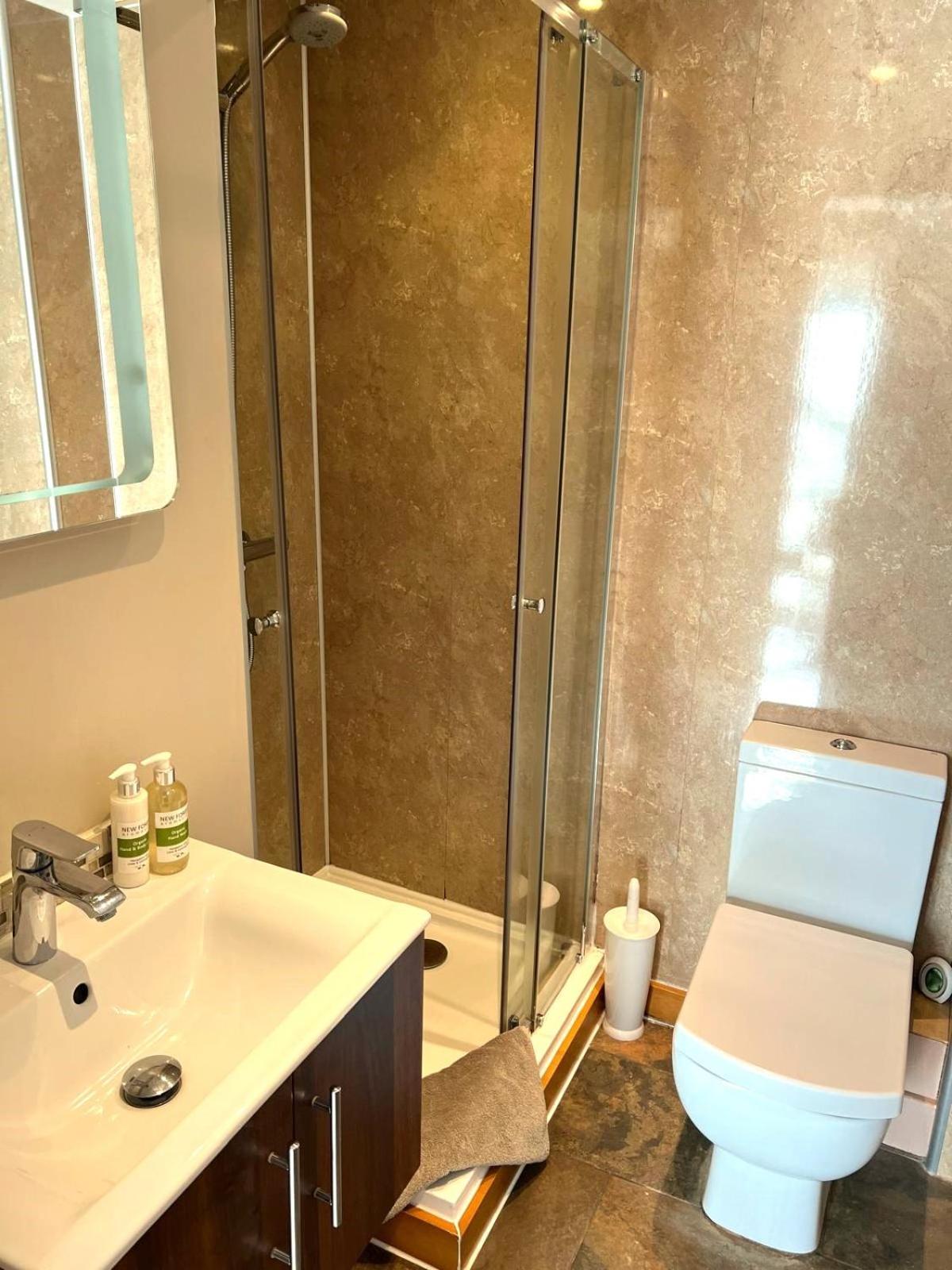 Oak Tree Rooms Ltd Brockenhurst Extérieur photo