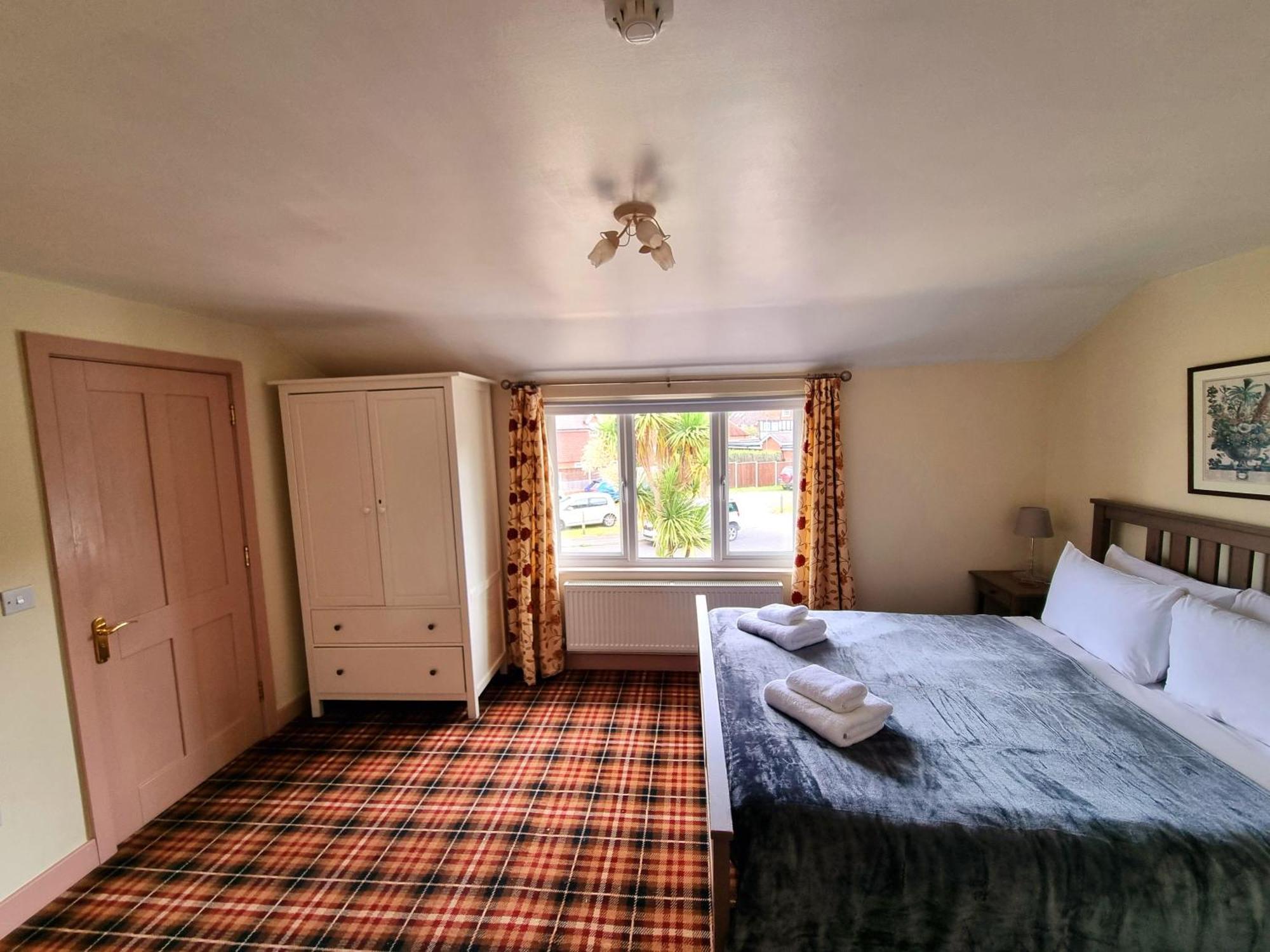 Oak Tree Rooms Ltd Brockenhurst Extérieur photo